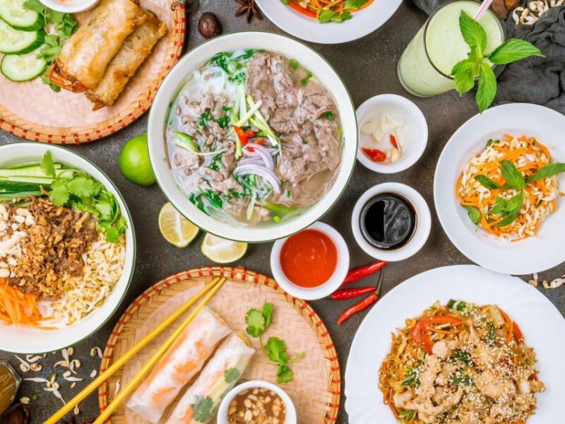 Home Cooking Class With Central Market Tour in Dalat - Delectable Main Dish Options