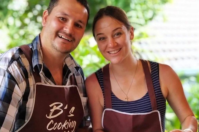 Home Style Family Class With Fruit Carving and Market Tour - Local Market Visit