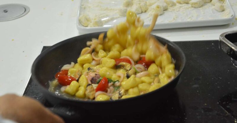 Homemade Pasta and Seafood Cooking Class With Dinner - Reservation and Cancellation