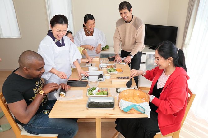 Homemade Sushi and Supermarket Tour in Kamakura - Discovering Homemade Sushi