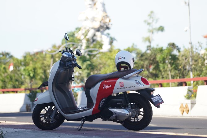 Honda Scoopy Rental in Bali - Included Accessories