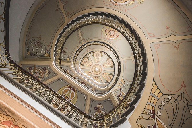 Honest Tour of Riga With the Best Private Guide in Town - Personalized and Enjoyable Experience