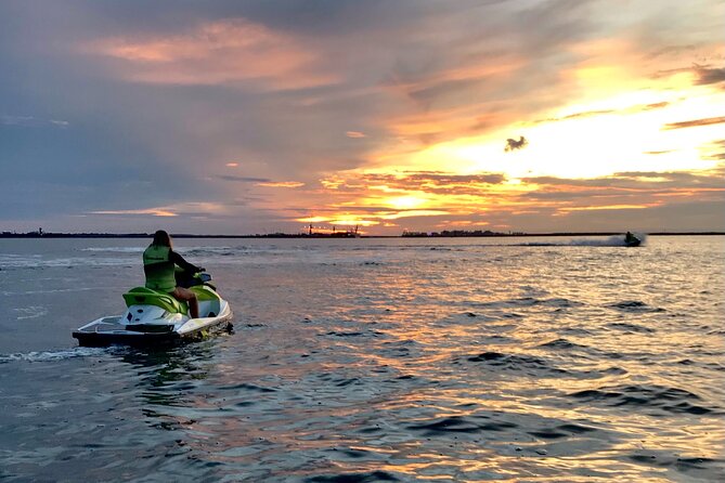 Honey Ryder Sunrise Jet Skiing in Darwin - Meeting Point and Logistics