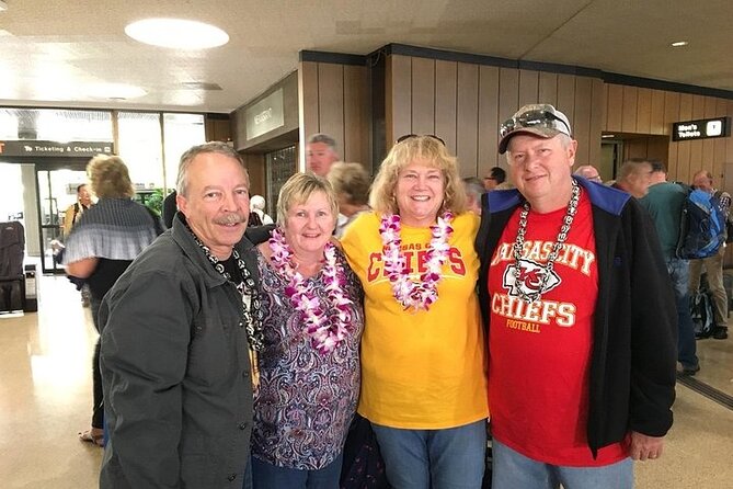 Honeymoon Airport Lei Greeting on Kona Hawaii - Experiencing the Traditional Hawaiian Lei