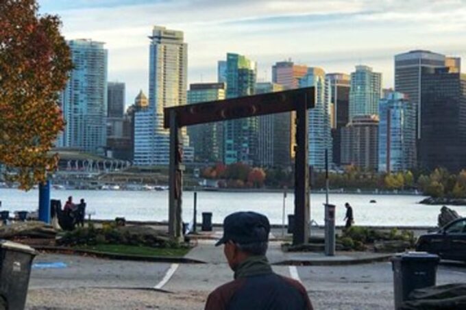 Honeymoon in Vancouver -Couple City Day Tour (Private) - Sunset Celebration
