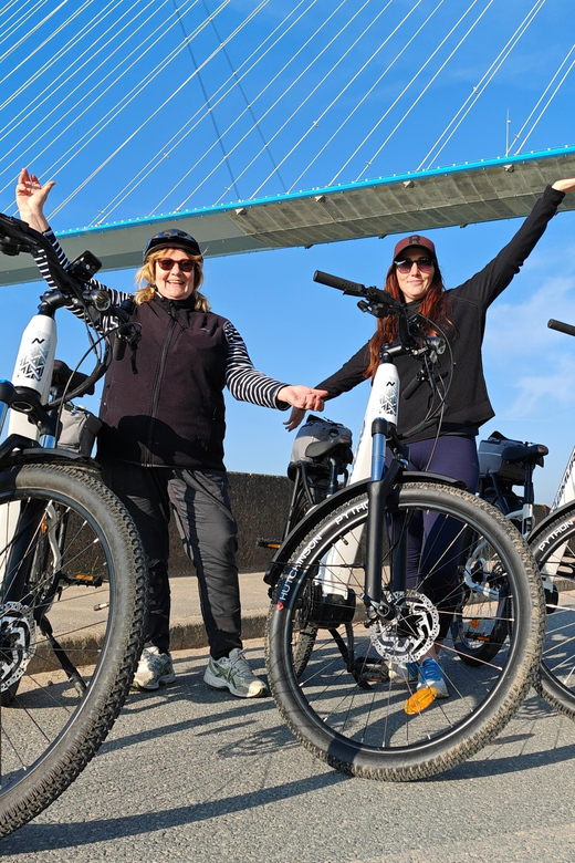 Honfleurs Landmarks & Gems E-Bike Tour - Important Information