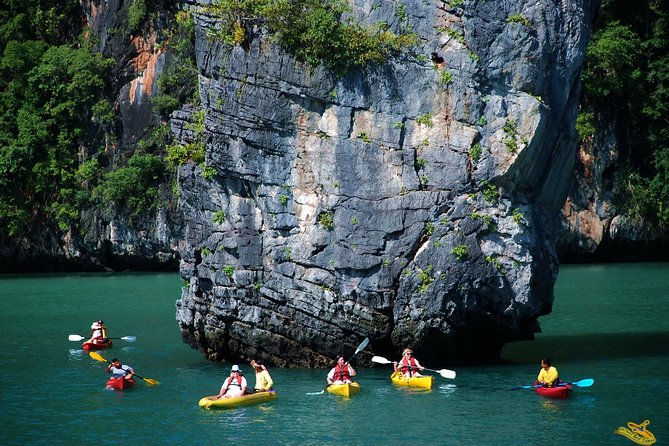 Hong by Starlight John Grays Sea Canoe - Exploring Limestone Caves