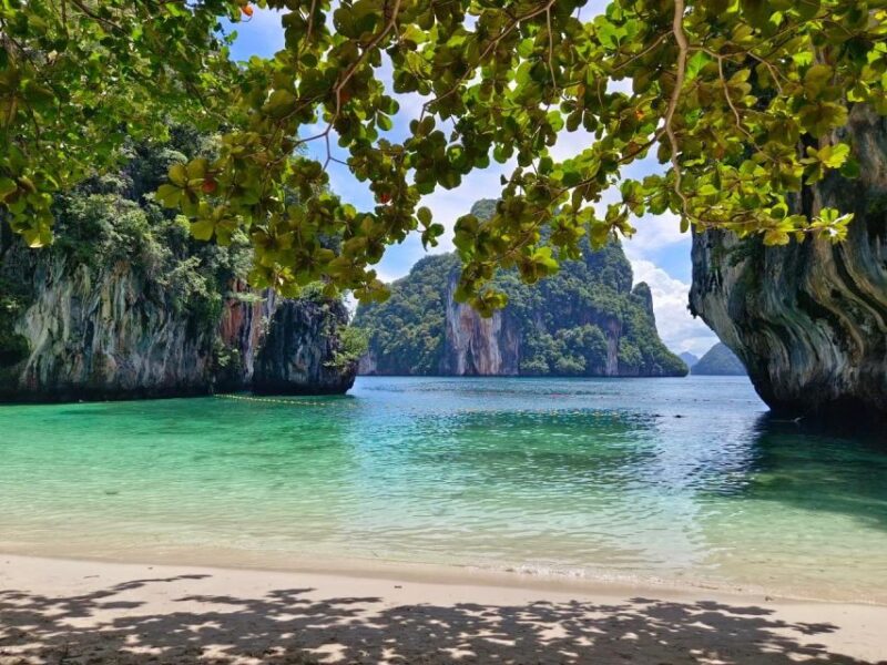 Hong Island Sunrise by Speed Boat From Phuket - Itinerary Highlights