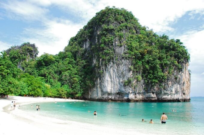 Hong Islands & 4 Islands Private Trip By Speed Boat - Explore Hong Island Lagoon