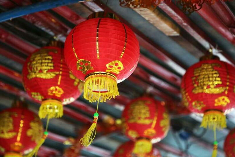 Hong Kong: Big Bus Hop-On Hop-Off Tour & Optional Peak Tram - Optional Add-Ons: Peak Tram, Water Taxi, and Sampan Houseboat