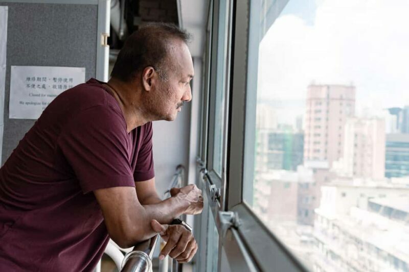 Hong Kong: Dark Side of Hong Kong Caged Homes Walking Tour - Key Points