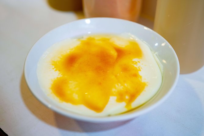 Hong Kong Food Tour: Sham Shui Po District - Cantonese Cuisine Tasting