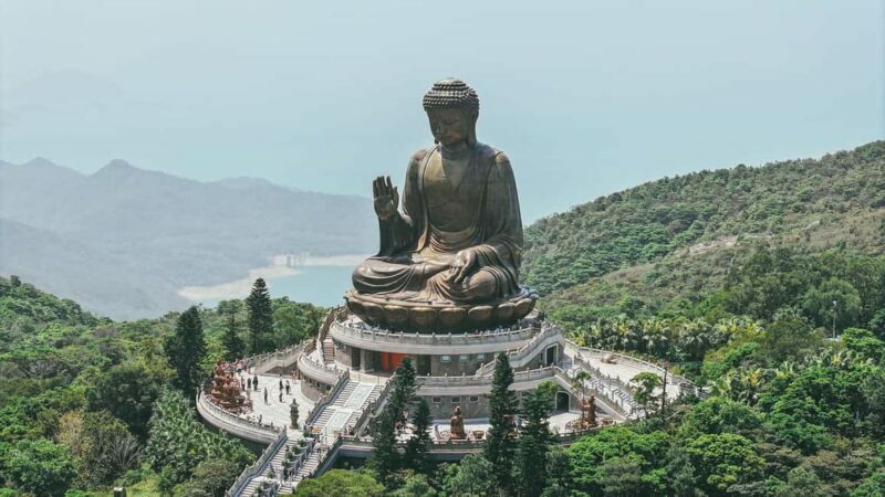 Hong Kong: Lantau, Big Buddha & Tai O Tour w/Private Coach - Discovering Lantau on a 4-Hour Trip
