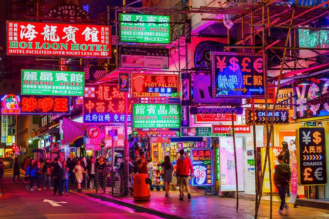 Hong Kong Night Tour With a Local: Private & 100% Personalized - Accessibility and Participation Details