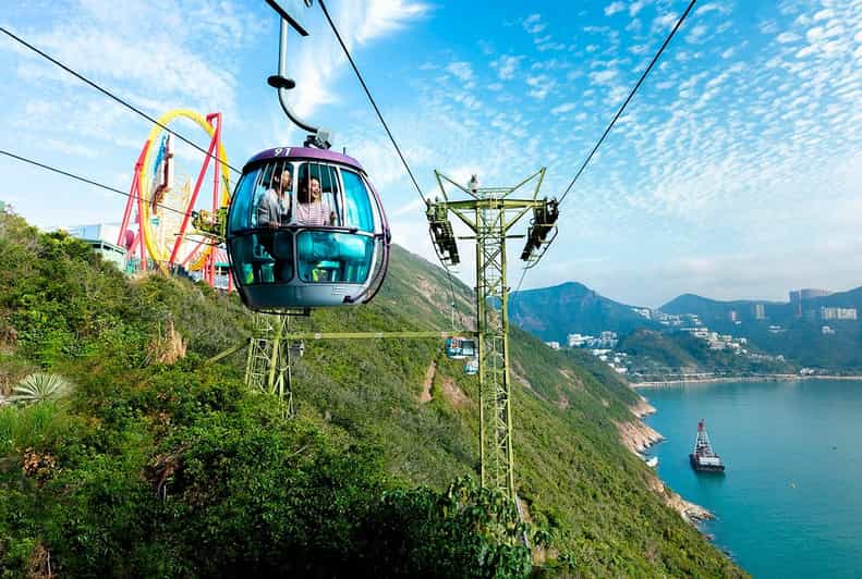 Hong Kong: Ocean Park Entry Ticket - Attractions and Experiences