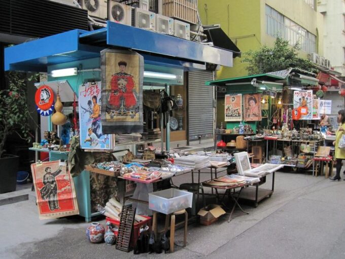 Hong Kong: Peak Tram Ride, Dim Sum Tasting & City Highlights - Highlights of the Tour