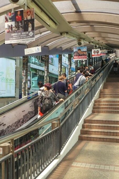 Hong Kong: Peak Tram Ride, Dim Sum Tasting & City Highlights - Exploring Old Town Central