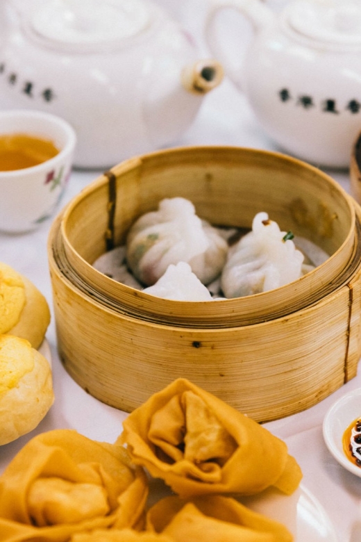 Hong Kong: Private Food Tour With 10 Tastings - Cultural Insights