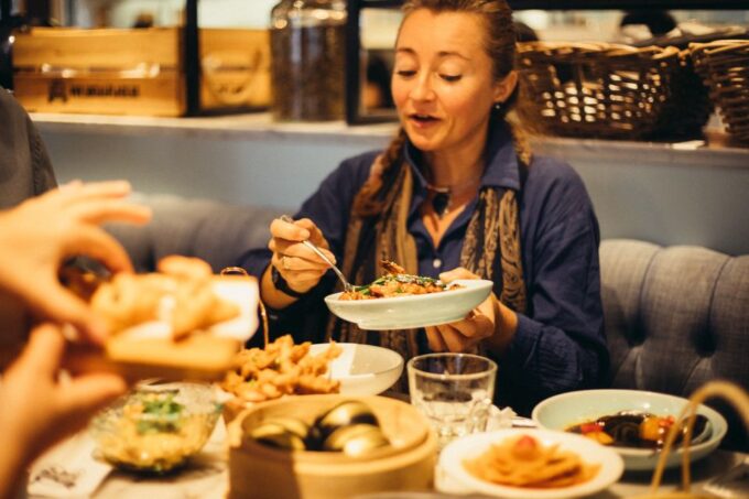 Hong Kong: Private Food Tour With 10 Tastings - Discovering Dried Food Street