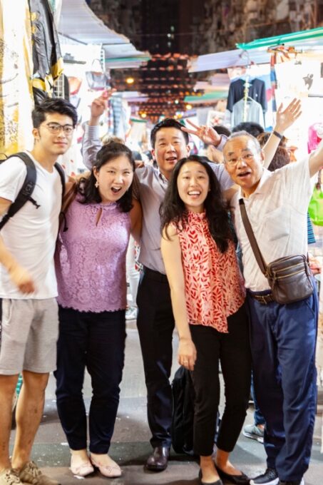Hong Kong: Private Walking City Tour With a Local Guide - Sustainability and Responsibility