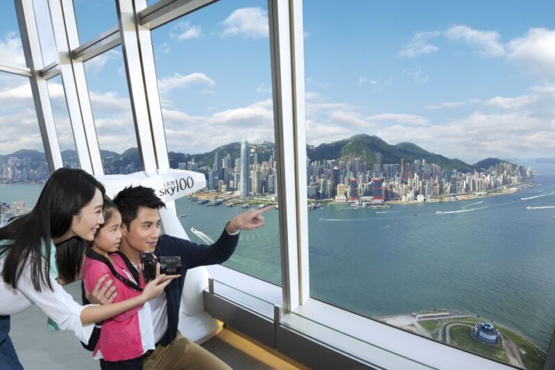 Hong Kong: Sky100 Observatory With Wine & Beverage Packages - Key Points