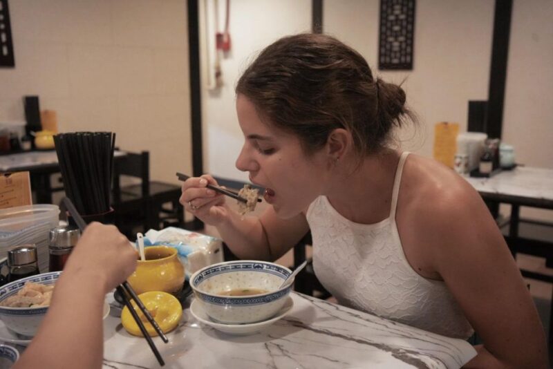 Hong Kong: Street Food Tasting Tour in Old Town Central - Key Points