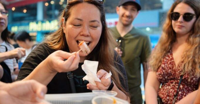 Hong Kong: Street Food Tasting Tour in Old Town Central - Health and Safety Measures