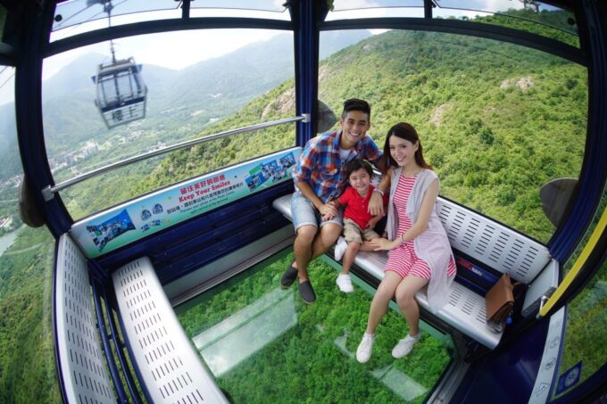 Hong Kong: Tai O, Ngong Ping 360, & Big Buddha Heritage Tour - Tai O Fishing Village Boat Tour