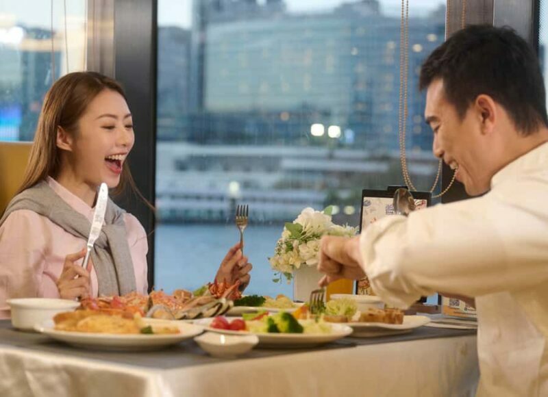 Hong Kong: Twilight or Symphony of Lights Cruise with Dinner - FAQ