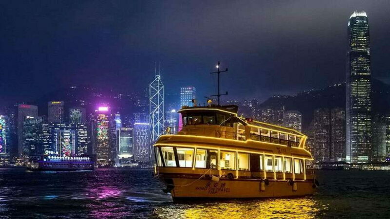 Hong Kong: Victoria Harbor Symphony Unlimited Drink Cruise - Analyzing the Value