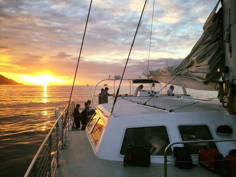Honolulu: City Lights Sunset Sail - Unlock the Magic of Honolulu