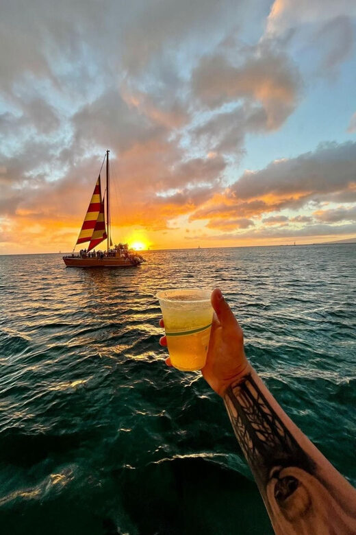 Honolulu: Sunset Catamaran Sailing Experience - Setting Sail in Honolulu: What to Expect