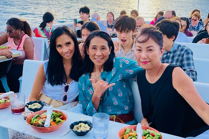 Honolulu Sunset & Fireworks Dinner Cruise - Motion Sickness Considerations