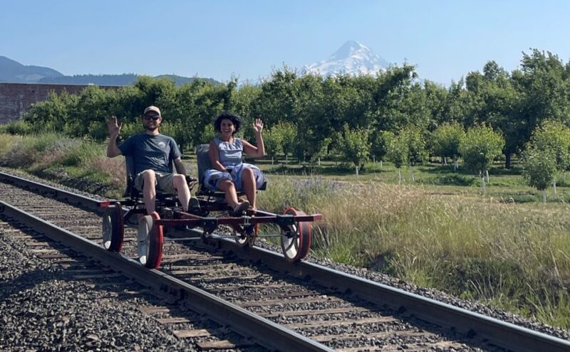 Hood River: Railbikes Experience - Discover the Railbikes Experience