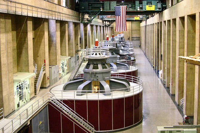 Hoover Dam Comedy Tour With Lunch and Comedy Club Tickets - Bus Amenities