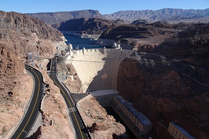 Hoover Dam, Lake Mead and Boulder City Tour With Private Option - Travel in Comfort