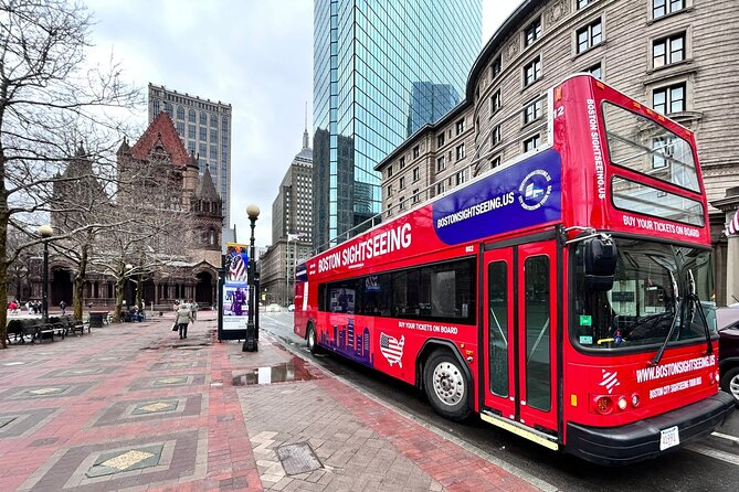 Hop-on Hop-off Sightseeing and Freedom Trail Walking Tour - Tour Highlights
