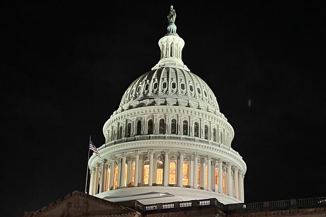 Hop on & Hop off Sightseeing Tour of Washington DC - Key Points