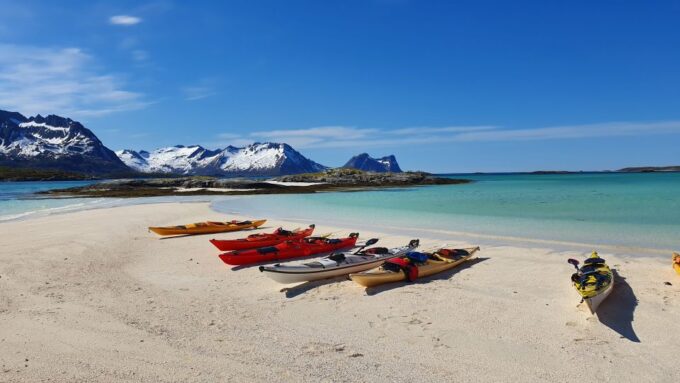 Hop-On/Hop-Off to 30 Places With the Arctic Route in Norway - Booking and Cancellation Policy