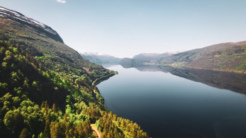 Hornindal: Sauna on the Edge of the Deepest Lake in Europe - Customer Feedback and Mixed Reviews