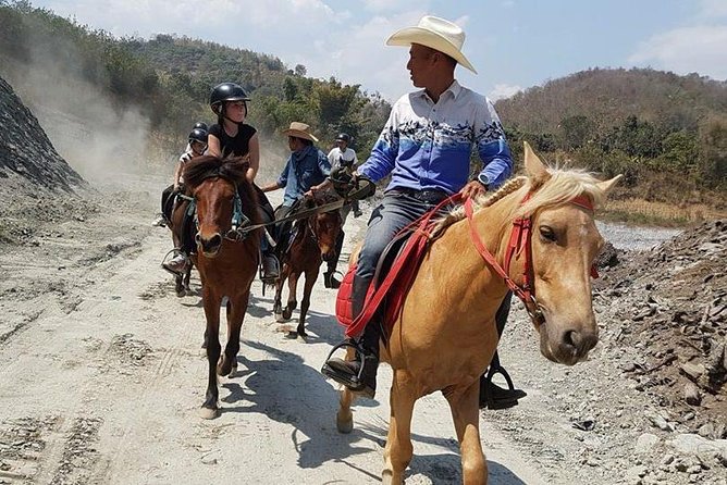 Horse Lesson+Riding+Wat Tonkwen Wooden Temple.Chiangmai - Unique Wooden Temple