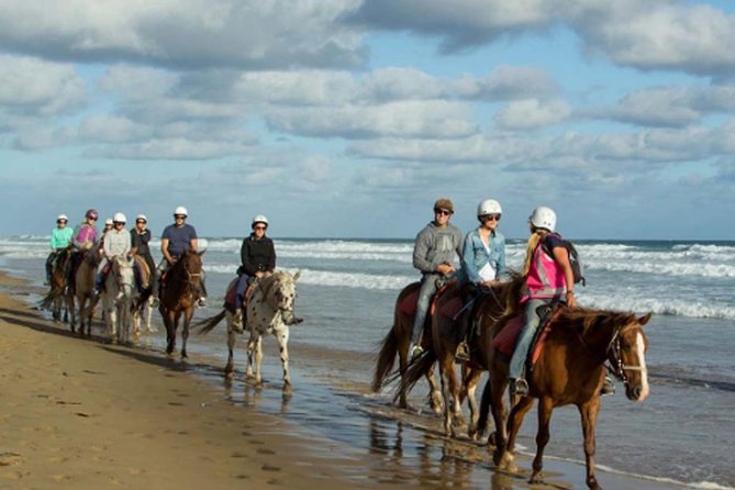 Horse Riding 30 Minutes at Black Sand Beach and Ubud Tour - Ubud Tour