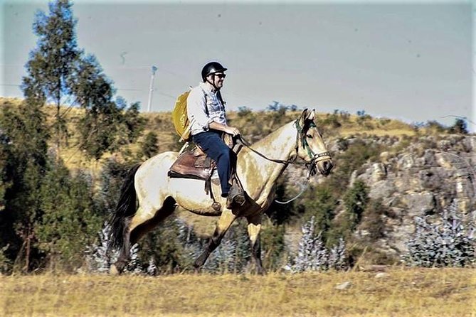 Horse Riding Chacan Mountain And Temple Of The Moon - Group Size