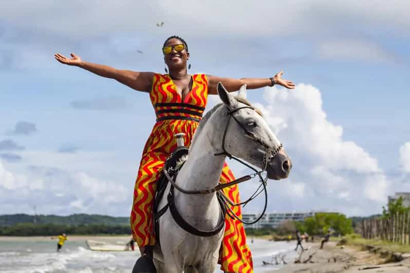 HORSE TOUR IN CARTAGENA BEACH - Experience and Itinerary