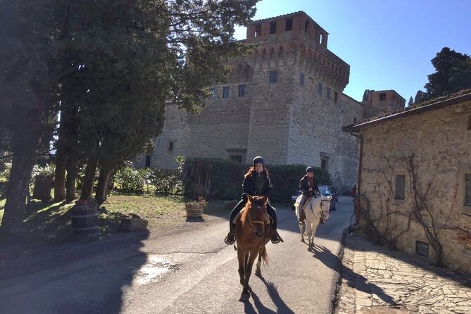 Horseback Ride and Gourmet Cuisine in a Historic Food Shop - Glowing Guest Reviews