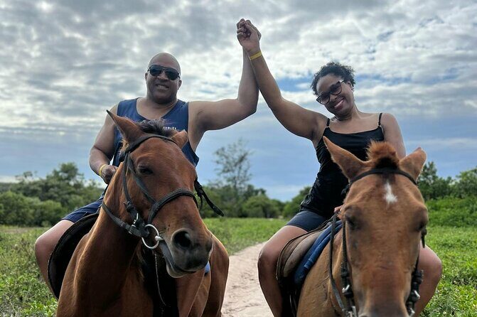 Horseback Ride and Swim Experience Montego with Transportation - FAQ