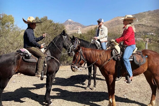 Horseback Ride in Guanajuato With Live Music and Food - Health and Accessibility Considerations