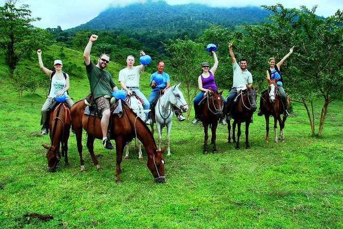 Horseback Ride to La Fortuna Waterfall - Meeting and Pickup Details