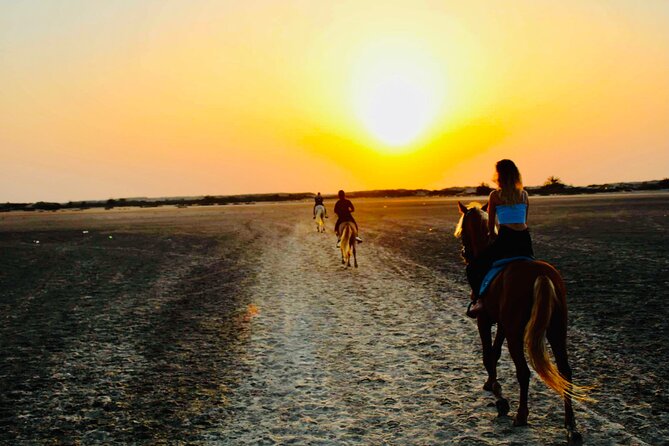 Horseback Riding at Sunrise 3h - Getting to the Ranch