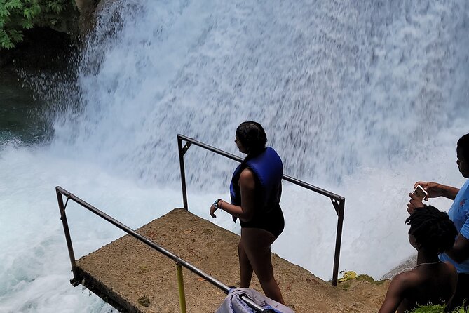 Horseback Riding , Blue Hole and Lunch From Ocho Rios - Booking Information